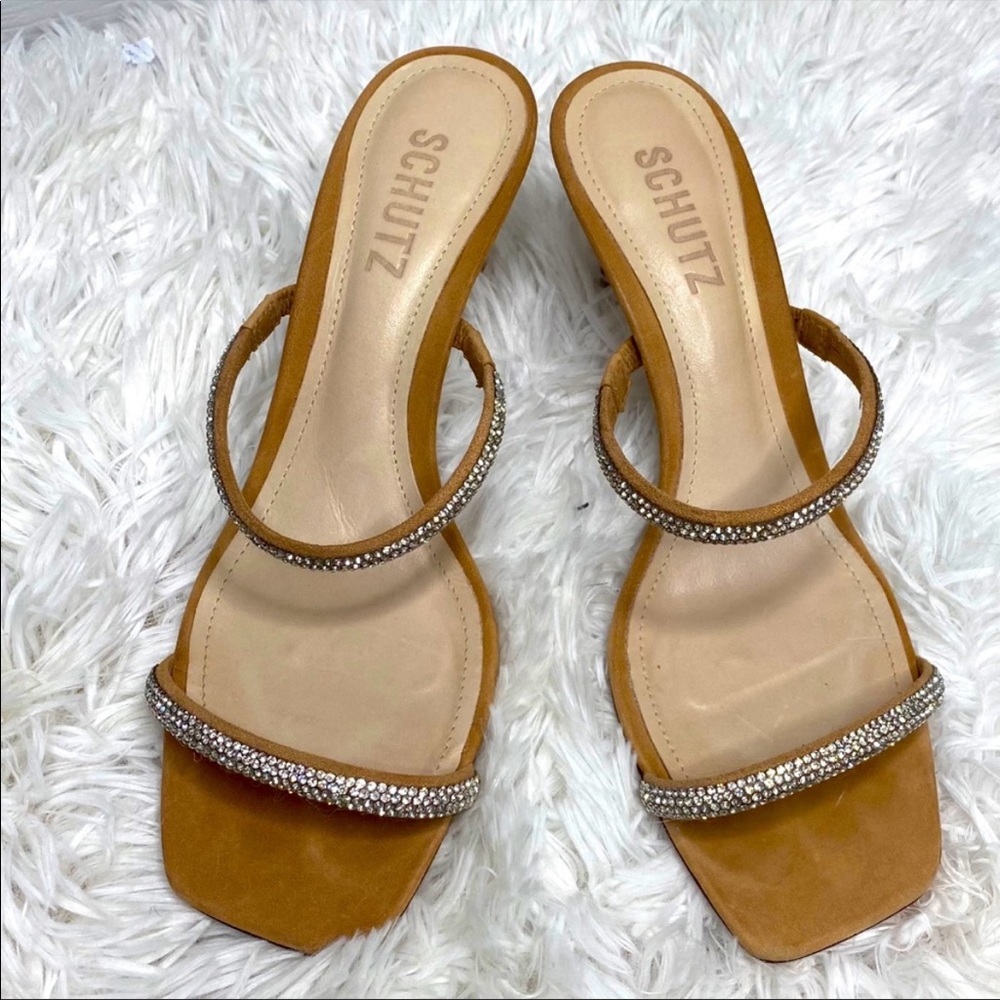 Honey Beige thin strapped kitten heel sandals